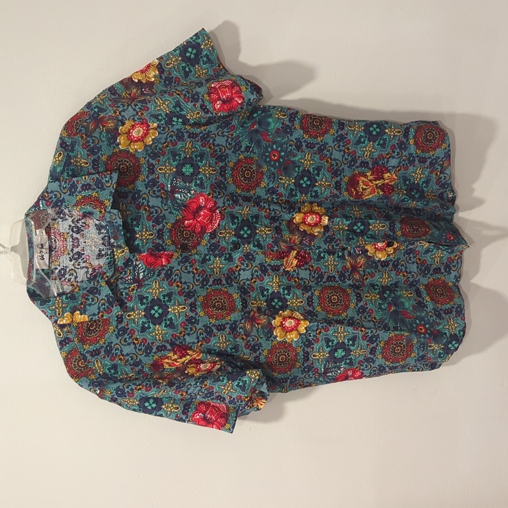 Vatpave Button Down